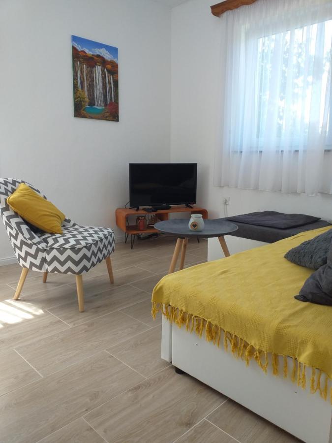 Apartment Sucic Seliste Dreznicko Luaran gambar